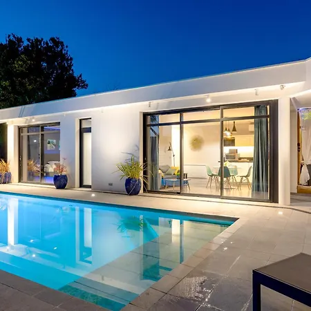 Holiday home Secret Lovely *